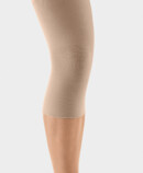 JuzoFlex Genu 303, colour Beige Knee with JuzoFlex Genu 303 in colour Beige