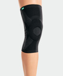 Genu Xtra Black Knee with JuzoFlex Genu Xtra in colour Black