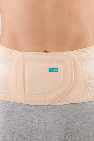 4th Product image Beige, front Man wearing the JuzoPro Lumbal Xtec in Beige