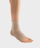 Voet met de JuzoFlex Malleo 707 in beige